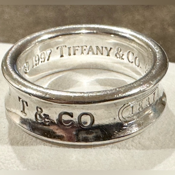 Tiffany & Co 1837 ring size 7 - Picture 2 of 8